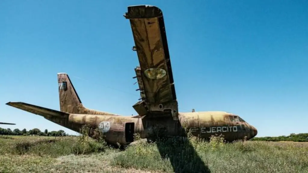 Un dos avi&oacute;ns utilizados nos 'voos da morte'. (Foto: BBC)