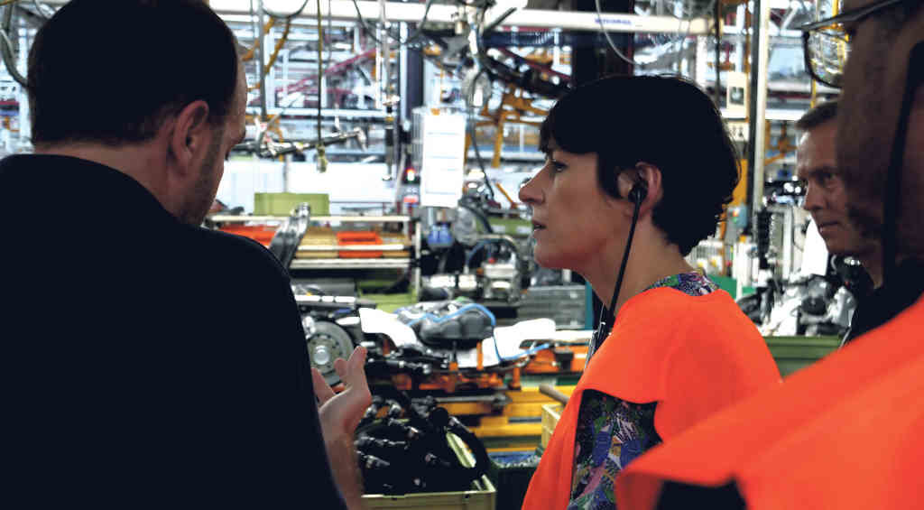 Ana Pontón, durante a visita á factoría de Stellantis. (Foto: Nós Diario)