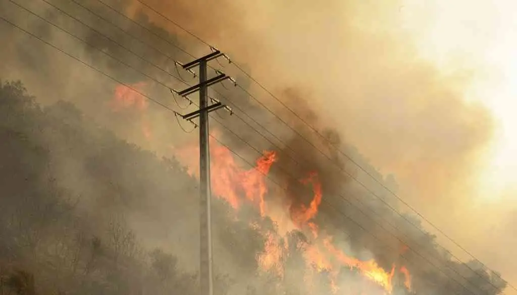 Incendio no Barco de Valdeorras. (Foto: Europa Press)