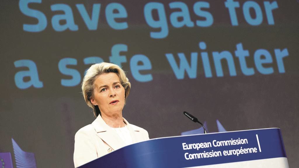 A presidenta da Comisión Europea, a alemá Ursula von der Leyen, debullou onte en Bruxelas (Bélxica) o plan de aforro enerxético. (Foto: Christophe Licoppe / European Comm / DPA)