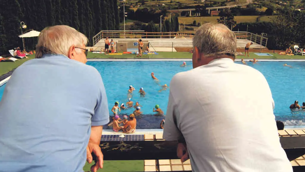 Numerosos pensionistas galegos solicitan suba por maternidade (Foto: Europa Pres).