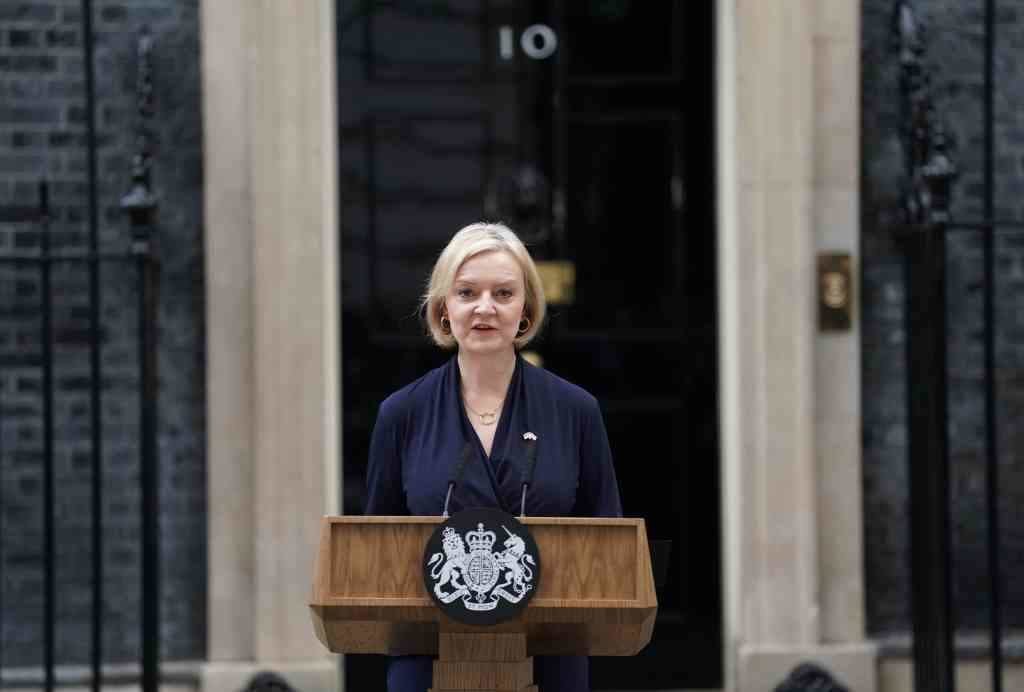 Liz Truss anuncia a súa dimisión como primeira ministra do Reino Unido. (Foto: Europa Press)