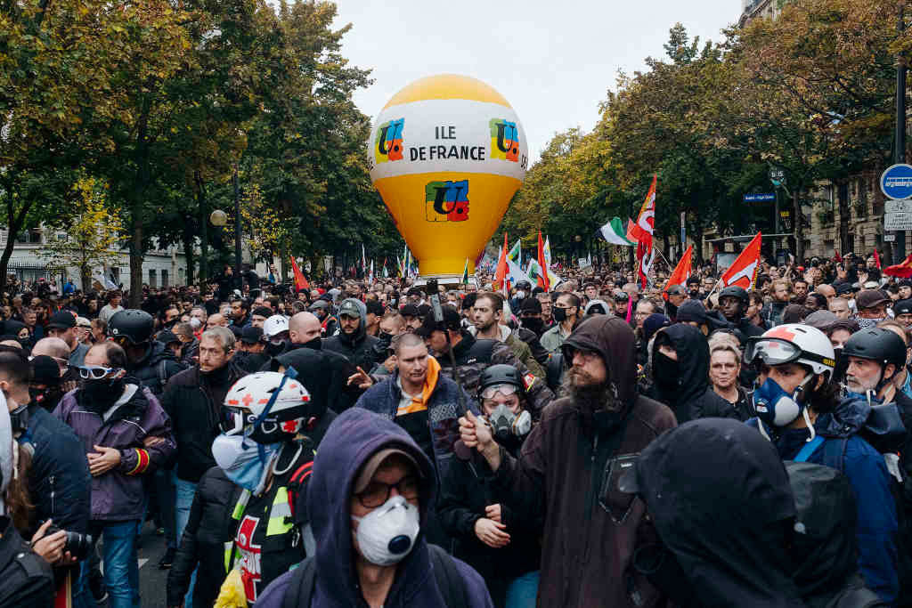 Manifestación en Francia a semana pasada durante a folga xeral para pedir medidas contra o aumento do custo da vida. (Foto: Jan Schmidt-Whitley / Le Pictorium / DPA)