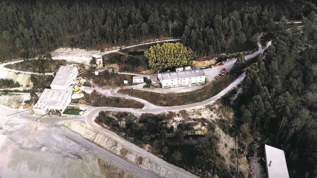 Complexo mineiro de San Finx, no concello de Lousame, comarca de Noia. (Foto: Ecoloxistas en  Acción)