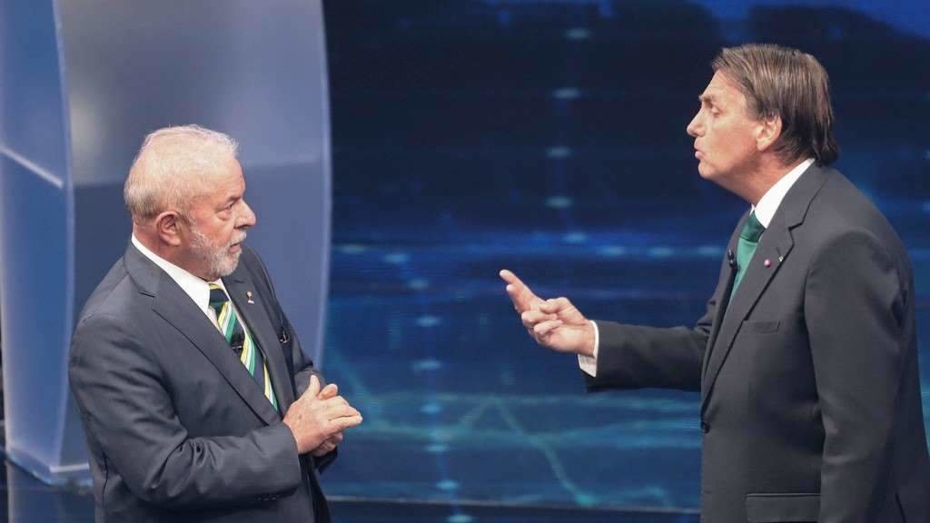 Os candidatos presidenciais Lula da Silva e Jair Bolsonaro, nun debate recente. (Foto: Leco Viana / TheNEWS2)
