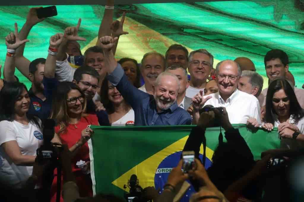 Lula da Silva celebra a súa vitoria nas eleccións presidenciais do Brasil. (Foto: Europa Press)