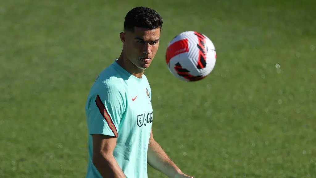Cristiano Ronaldo busca recuperar o sorriso que perdeu no United no certame mundialista (Foto: EP).