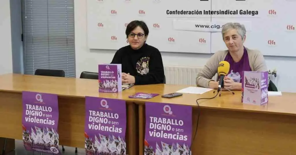 Margarida Corral e Nicolasa Castro na rolda de prensa de presentaci&oacute;n da campa&ntilde;a hoxe. (Foto: CIG)