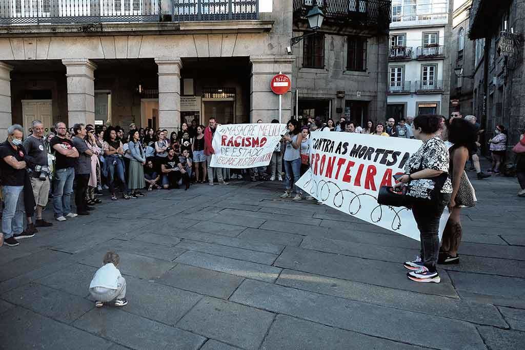 Concentração em Compostela o passado 1 de julho com a reivindicação 'Contra as mortes nas fronteiras' (Foto: Arxina).