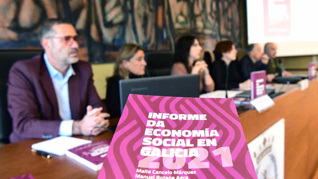 Presentación do 'Informe de Economía Social na Galiza' na Facultade de Económicas da USC (Foto: Nós Diario).