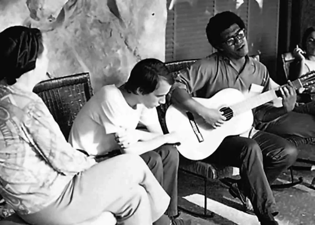 Hayd&eacute;e Santamar&iacute;a, Silvio Rodr&iacute;guez e Pablo Milan&eacute;s.