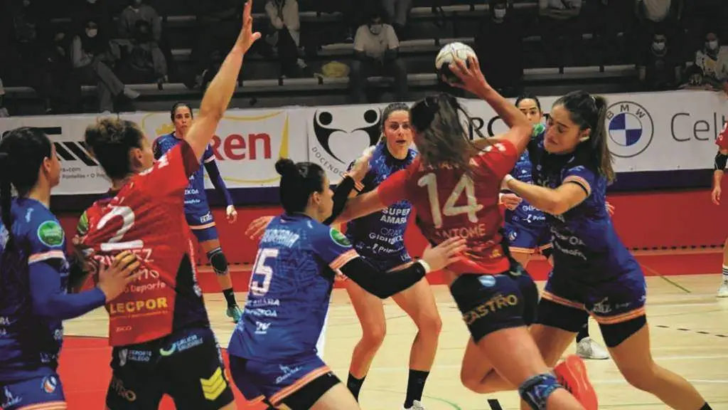 A pasada tempada O Porri&ntilde;o ra&ntilde;ou un meritorio empate. (Foto: BM O Porri&ntilde;o)