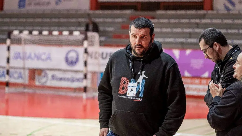 O preparador galego procede do Atl&eacute;tico Nov&aacute;s. (Foto: Xoel Gil-Balonm&aacute;n O Porri&ntilde;o).
