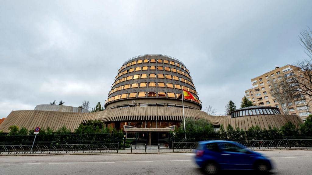 A sede do Constitucional, fotografada esta mesma quinta feira. (Foto: Alberto Ortega / Europa Press)