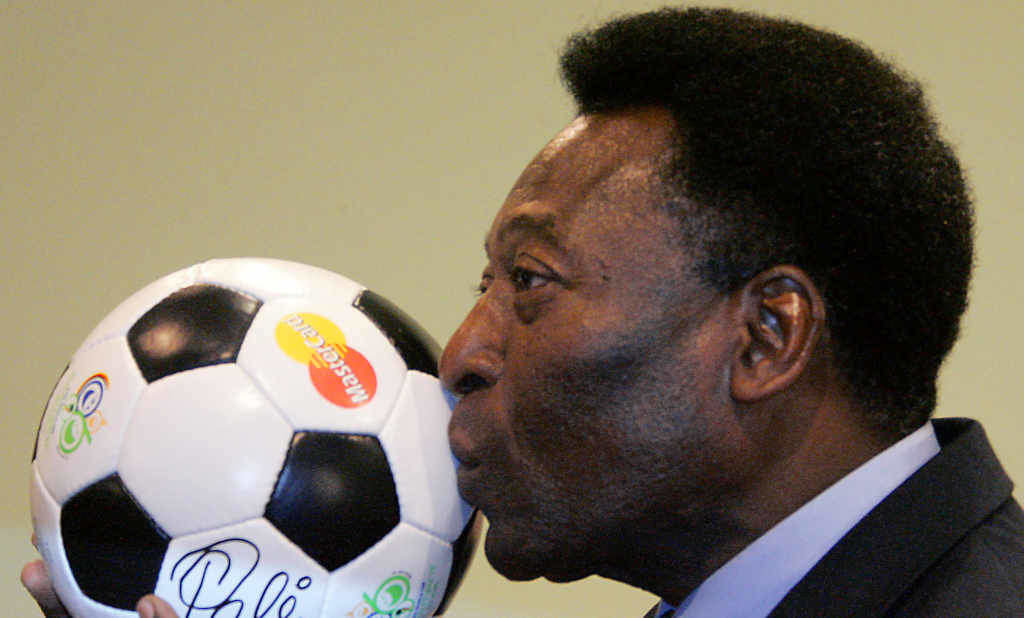 Pelé (Foto: Michael Hanschke / dpa-Zentralbild).