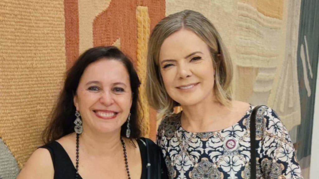 Ana Miranda e Gleisi Hoffmann, do PT brasileiro (Foto: Nós Diario).