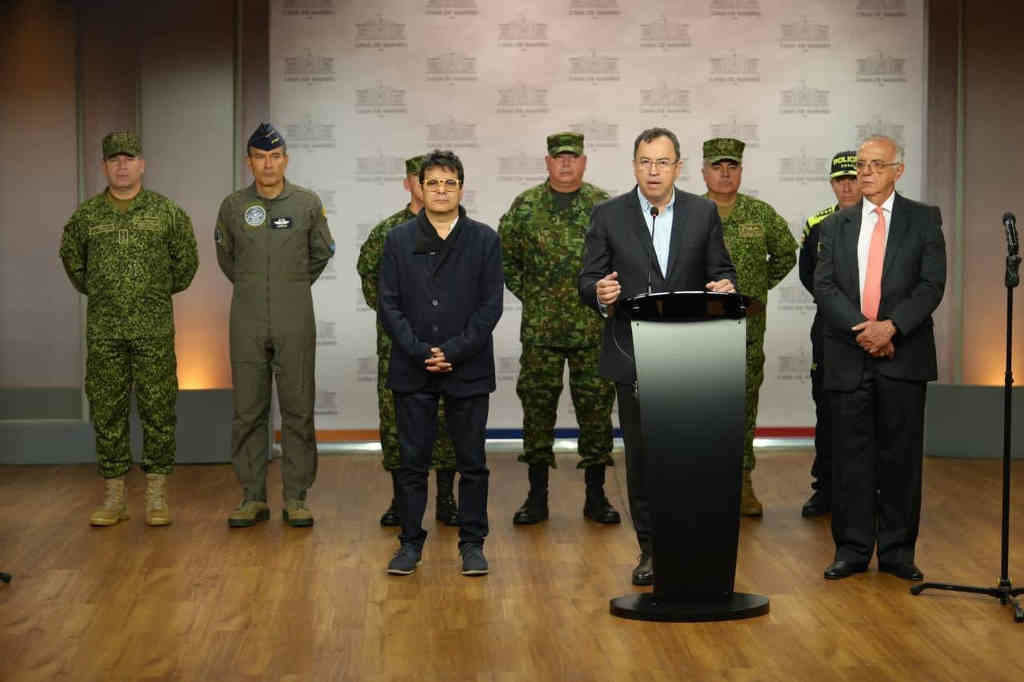 O ministro de Interior e voceiro do Goberno de Colombia, Alfonso Prada, trasladou a decisión gobernamental a cuarta feira. (Foto: Presidencia de Colombia)