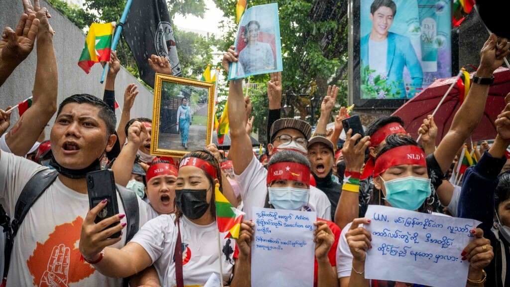 Protestas en Bangkok (Tailandia) contra a ditadura birmana. (Foto: Adryel Talamantes / ZUMA Press)