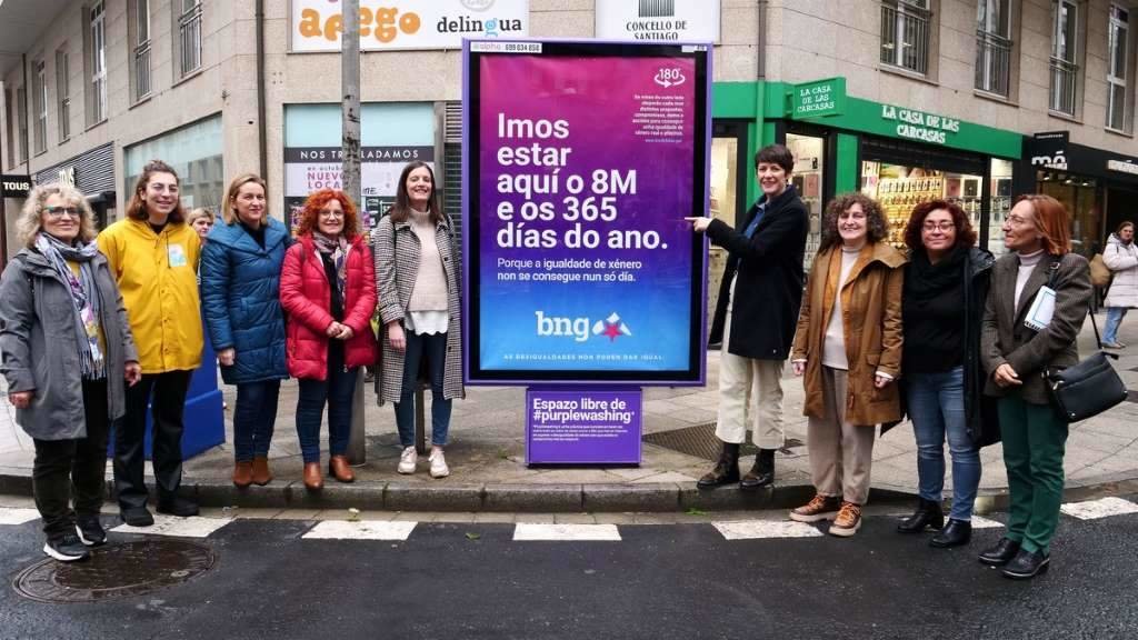 Presentación da campaña, esta segunda feira, na rúa Xeneral Pardiñas de Santiago. (Foto: Nós Diario)