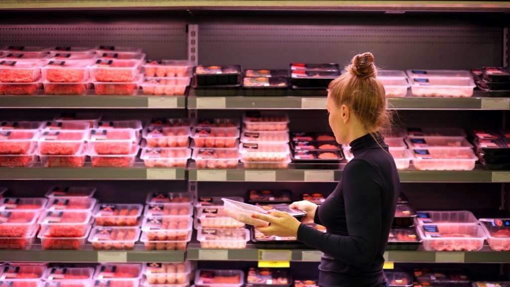 #carne #supermercados #alimentos #alimentación #prezos #compra #inflación
Os derivados da gandaría chegaron case a triplicarse en febreiro ao pasar do campo á mesa. (Foto: Nós Diario)