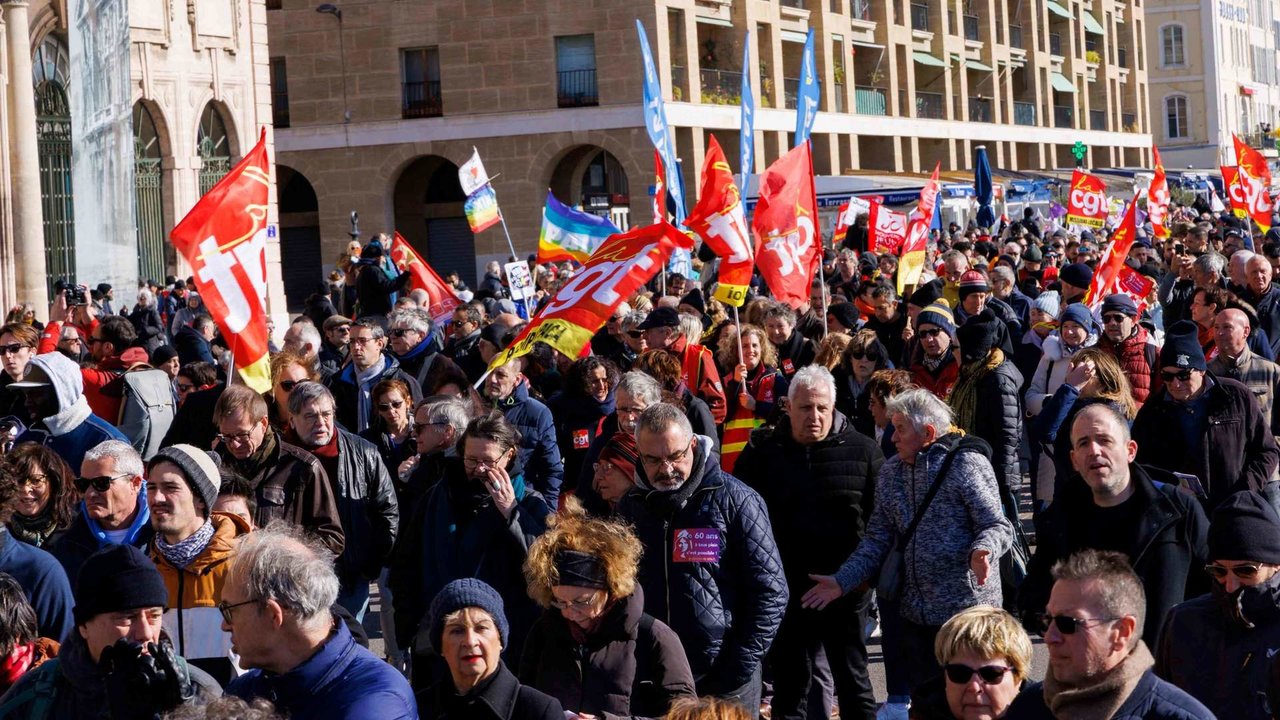 Manifestación contra a reforma das pensións na cidade francesa de Marsella, este sábado (Foto: Gilles Bader / Zuma Press / Contacto Photo).
