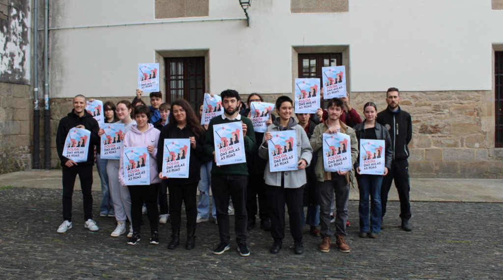Presentación da folga do 25 de abril por parte de Erguer (Foto: Erguer. Estudantes da Galiza).