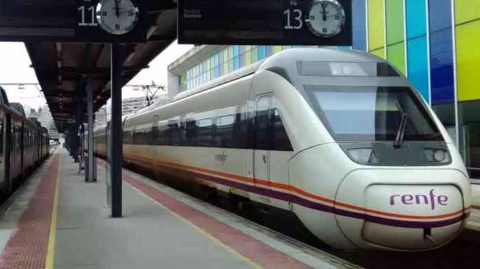 Tren na estación de Vigo-Guixar. (Foto: Nós Diario)