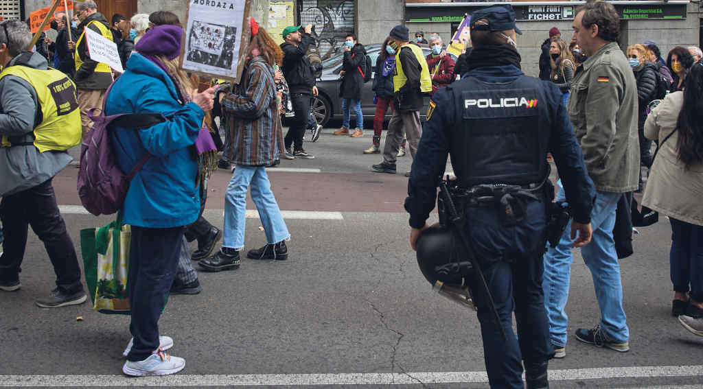 Manifestación contra a Lei mordaza en Madrid en febreiro de 2022 (Foto: Jesús Hellín / Europa Press).