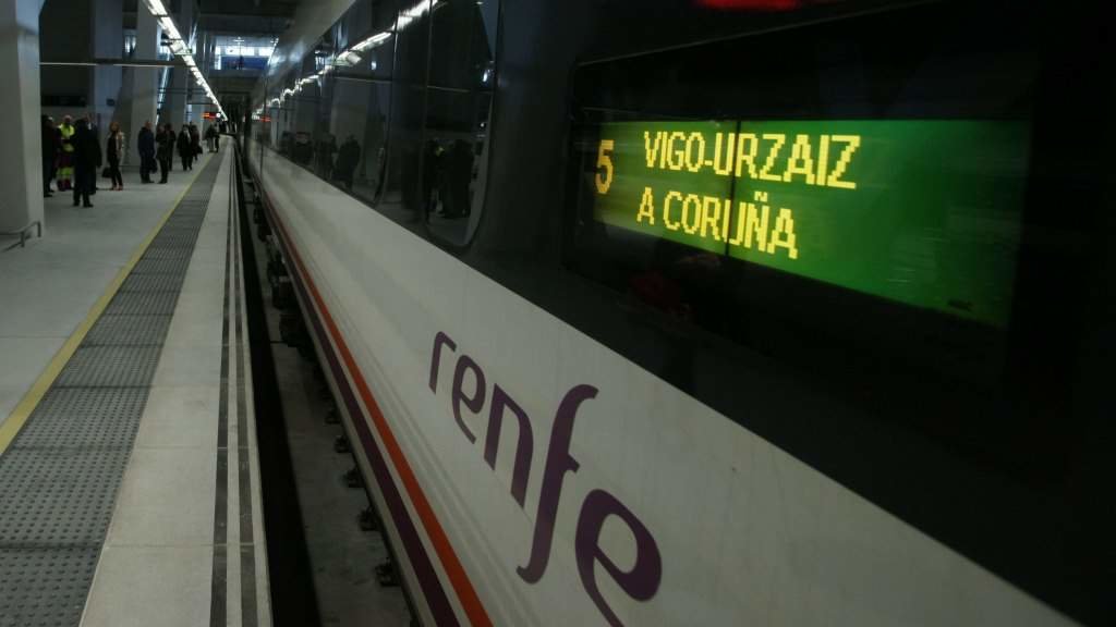 O tren MD 9082 non saíu de Vigo-Urzaiz por falta de maquinista.