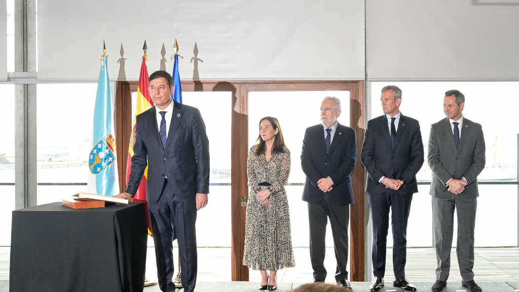 José Ramón Besteiro asume o cargo como delegado do Goberno español na Galiza (Foto: M. Dylan / Europa Press).