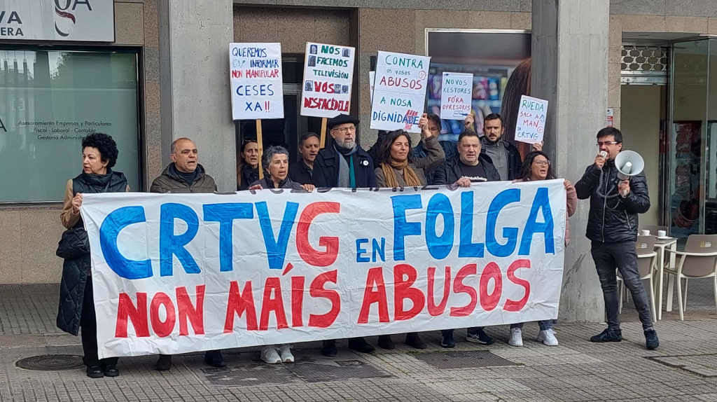Concentración de persoal da CRTVG esta terza feira ante o Parlamento galego (Foto: Nós Diario).