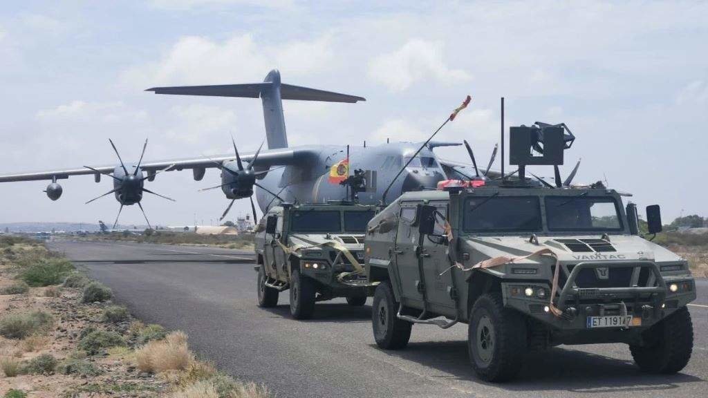 O avión xa se dirixe á base aérea madrileña de Torrejón. (Foto: Ministerio de Defensa)