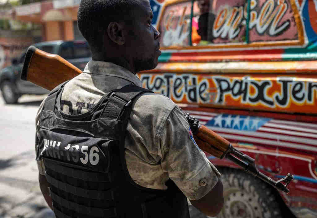 Policía en Haití o 10 de abril. (Foto: Jose A. Iglesias  / Europa Press / Contacto)