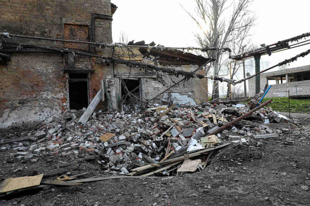 Edificio atacado en Donetsk. (Foto: Yuliia Ovsyannikova  / Europa Press / Contacto)