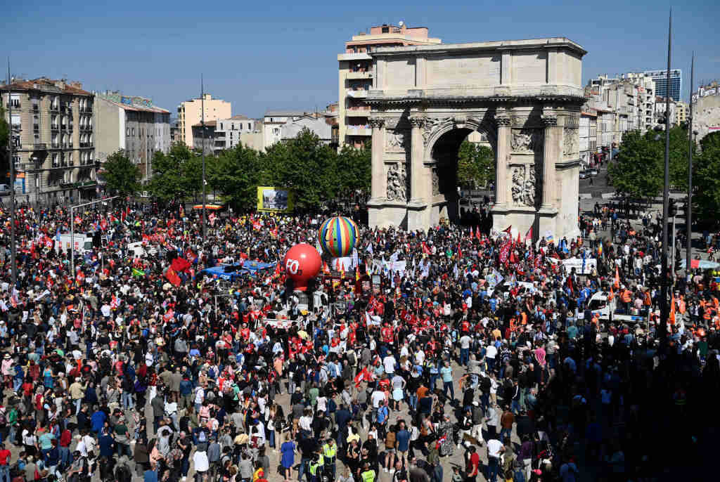 Manifestación do 1 de Maio a segunda feira en Marsella, Francia. (Clement Mahoudeau / AFP / DPA)