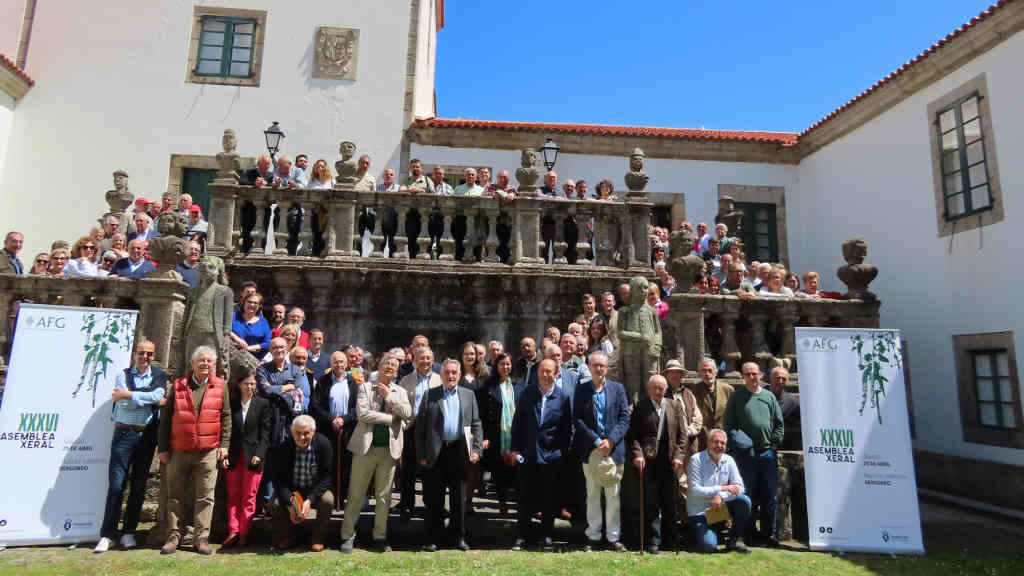 Participantes na XXXVI asemblea xeral da Asociación Forestal da Galiza, que decorreu na fin de semana no Pazo Mariñán, en Bergondo (Foto: AFG).