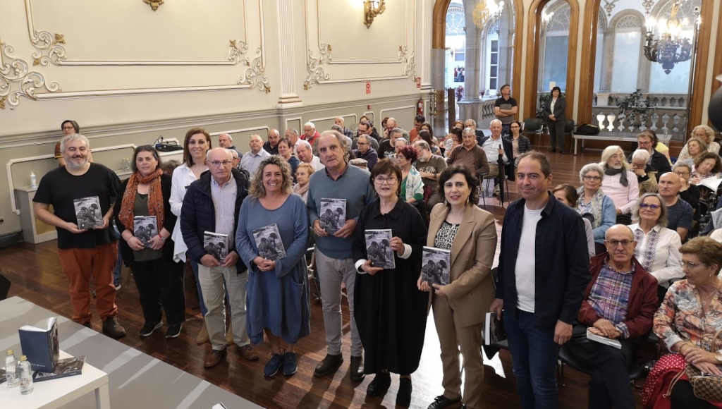 Presentación do Libro esta cuarte feira (Foto: Deputación de Pontevedra).