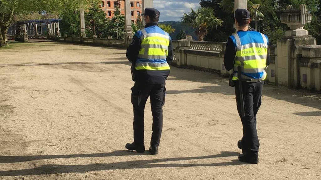 Axentes da policía local de Lugo (Foto: Policía Local de Lugo).