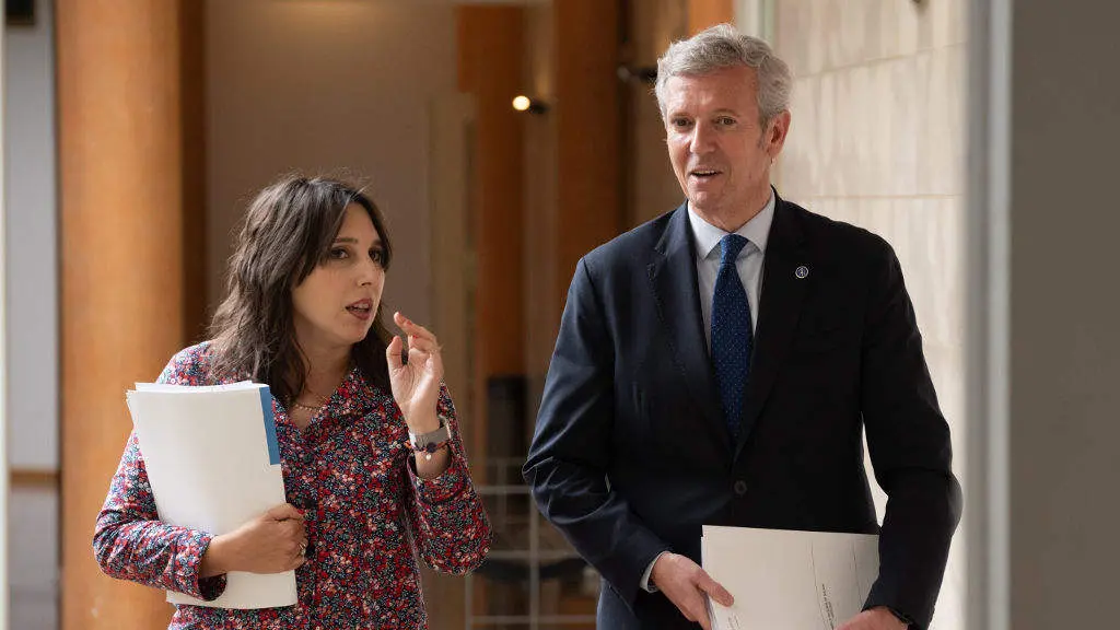 Mar&iacute;a Jes&uacute;s Lourenz&aacute; e Alfonso Rueda. (Foto: Xunta da Galiza)