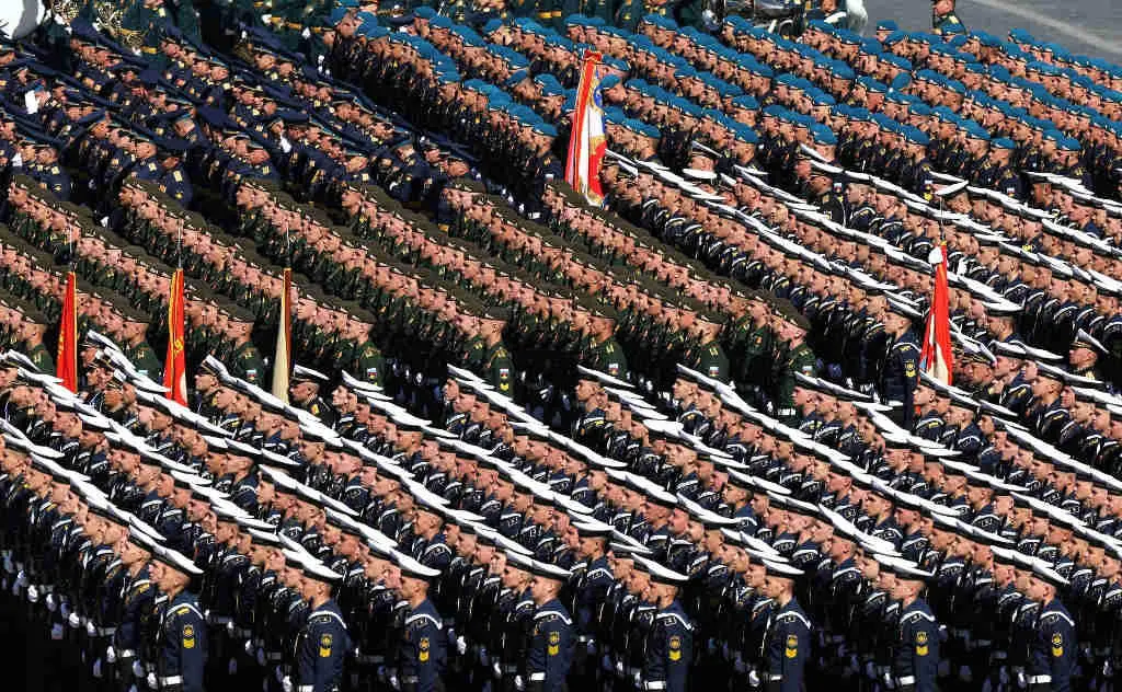 Desfile onte na praza Vermella de Moscova, a capital de Rusia, en conmemoraci&oacute;n da vitoria contra o fascismo. (Foto: Kremlin / DPA)