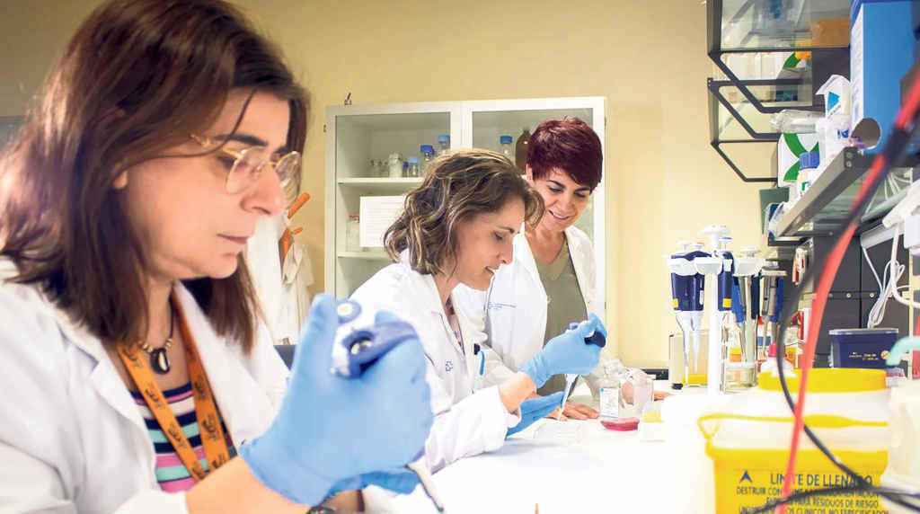Investigadoras do Biobanco do Instituto de Investigación Sanitaria Galicia Sur (Foto: ISS Galicia Sur).
