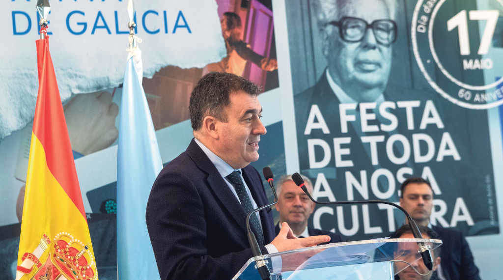 O conselleiro de Cultura, Román Rodríguez, durante a presentación da programación das Letras Galegas 2023 (Foto: Xunta da Galiza).