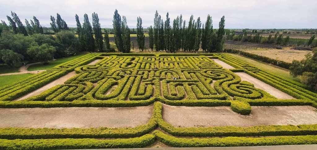 O labirinto de Borges, homenaxe ao escritor e a unha das obsesións recorrentes na súa obra, na provincia de Mendoza, Arxentina. (Foto: Fernando Lurie)