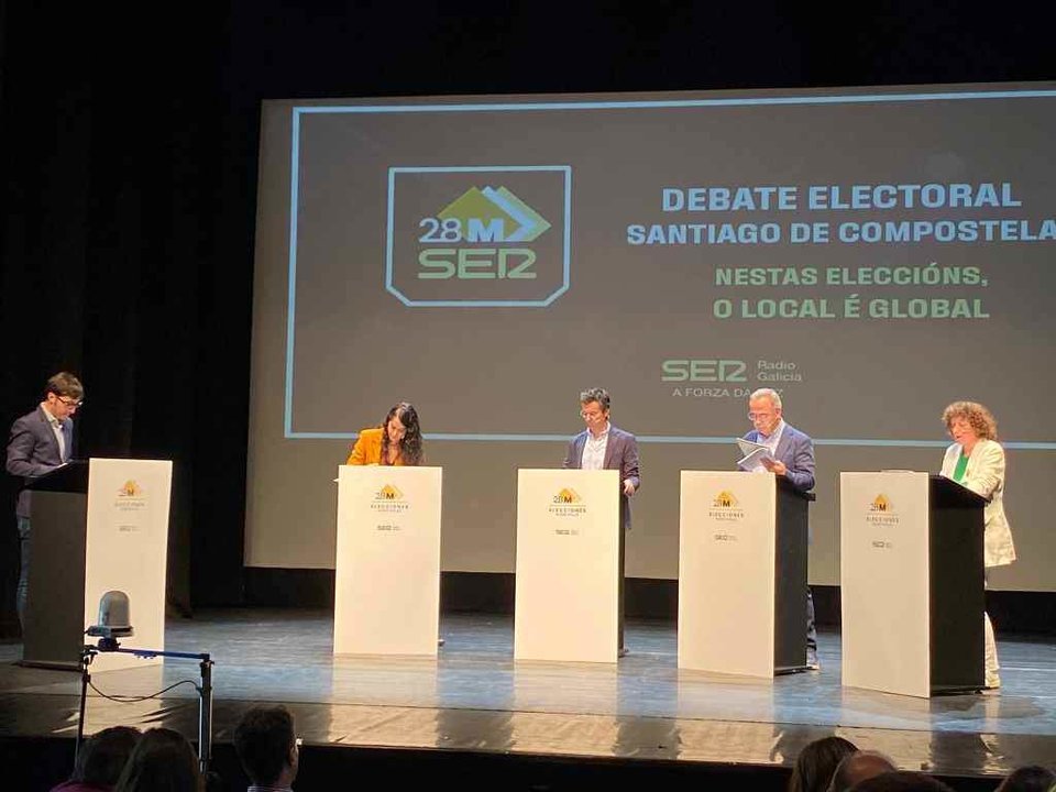 María Rozas, Borja Verea, Xosé Bugallo e Goretti Sanmartín, no debate da Ser (Imaxe: Cadena Ser)