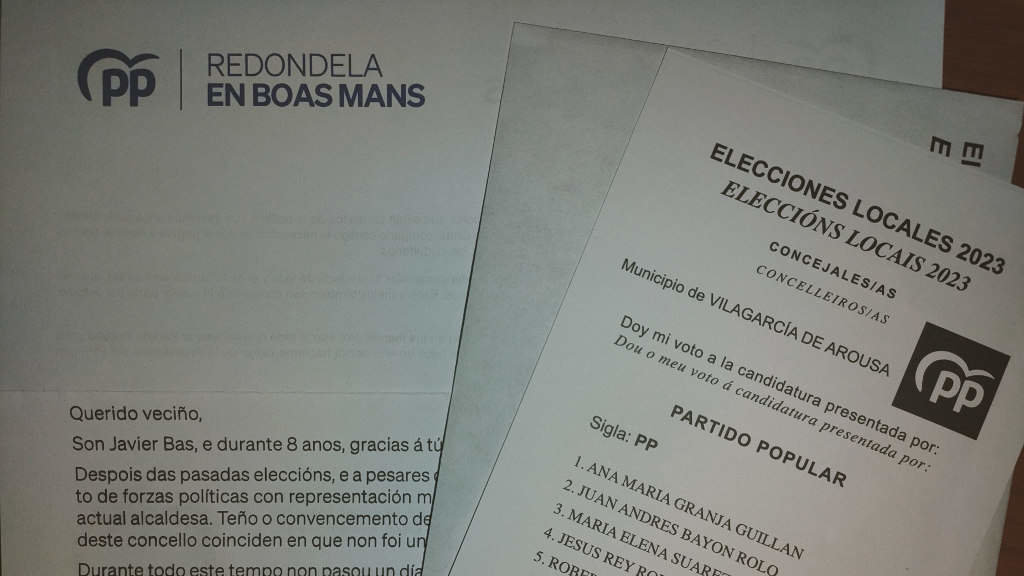 Correo electoral recibido pola veciñanza de Chapela, en Redondela, coa papeleta do PP de Vilagarcía de Arousa. (Foto: Europa Press)