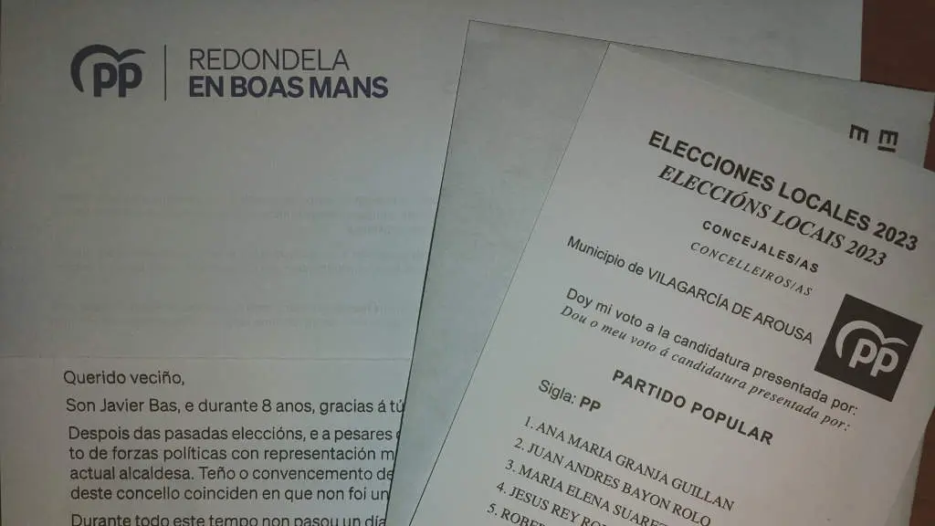 Correo electoral recibido pola veci&ntilde;anza de Chapela, en Redondela, coa papeleta do PP de Vilagarc&iacute;a de Arousa. (Foto: Europa Press)