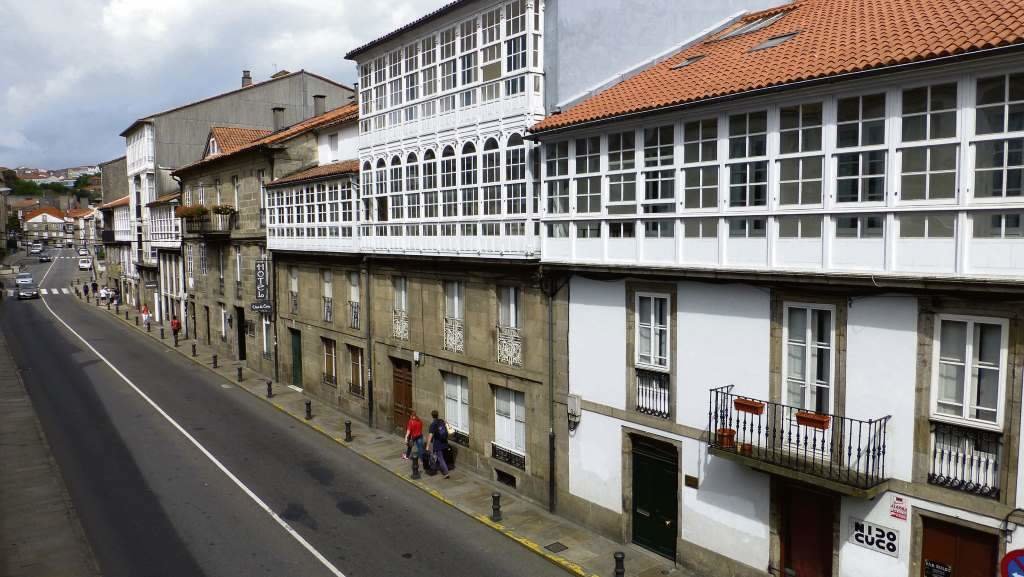 Rúa da Virxe da Cerca en Compostela. (Foto: Nós Diario)