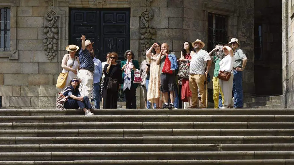 Unha parada na Quintana nun dos paseos literarios da edici&oacute;n da SELIC 2022.
