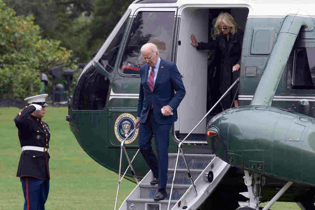O presidente dos Estados Unidos, Joe Biden, e Jill Biden, chegaron a terza feira á Casa Branca, en Washington D.C.. (Foto: Lenin Nolly / Zuma Press Wire / DPA)