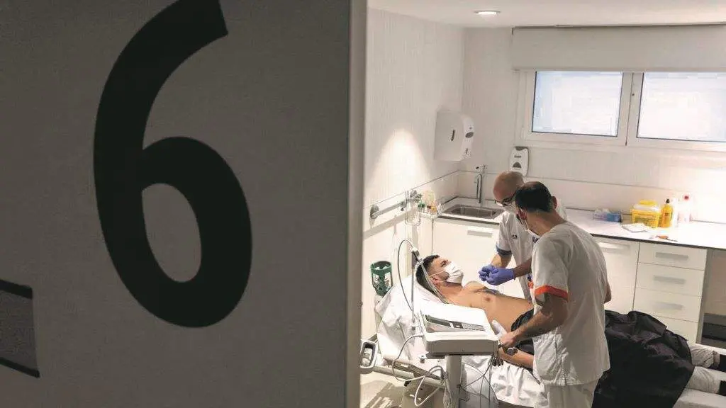 As partidas da Xunta para a sanidade privada aumentaron este ano en 18 mill&oacute;ns respecto a 2020. (Foto: Europa Press)